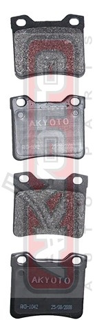 КОЛОДКИ ТОРМОЗНЫЕ ДИСКОВЫЕ ЗАДНИЕ AKD-1042